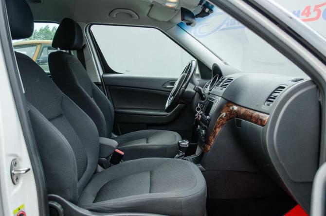Skoda Yeti I с пробегом 2011 года, цена 699 000 рублей, 151000 км, внедорожник, Автокод Объявления