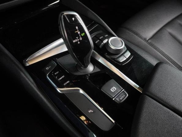 BMW 5 серии VII (G30/G31/G38) с пробегом 2019 года, цена 4 249 000 рублей, 64436 км, седан, Автокод Объявления