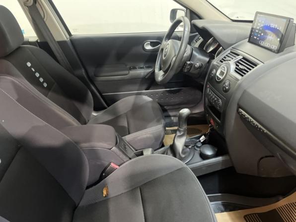 Renault Megane II Рестайлинг с пробегом 2007 года, цена 465 000 рублей, 200493 км, седан, Автокод Объявления