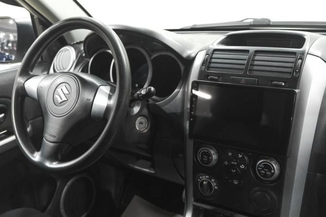 Suzuki Grand Vitara II с пробегом 2005 года, цена 799 000 рублей, 303000 км, внедорожник, Автокод Объявления