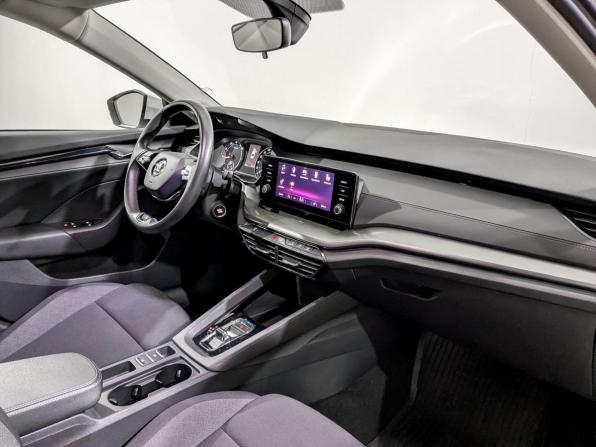 Skoda Octavia IV (A8) с пробегом 2021 года, цена 2 035 000 рублей, 80408 км, лифтбек, Автокод Объявления