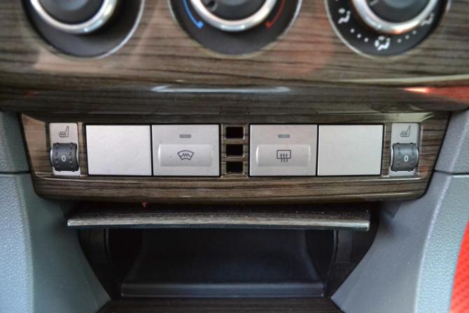 Ford Focus II Рестайлинг с пробегом 2008 года, цена 550 000 рублей, 202690 км, хэтчбек, Автокод Объявления