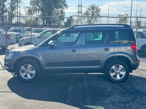 Skoda Yeti I Рестайлинг с пробегом 2014 года, цена 990 000 рублей, 185000 км, внедорожник, Автокод Объявления