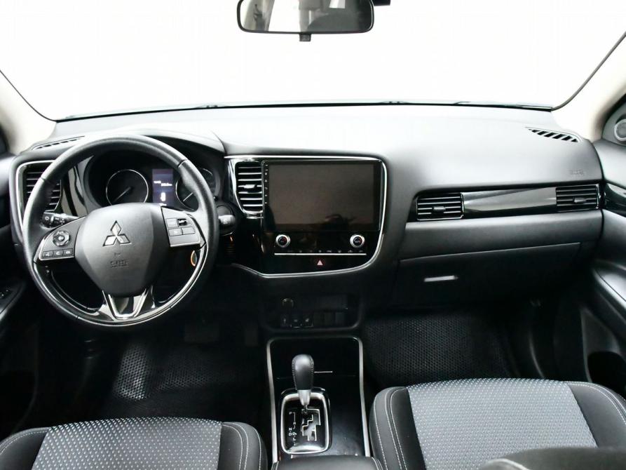 Mitsubishi Outlander III Рестайлинг 3 Новосибирск  - изображение 7