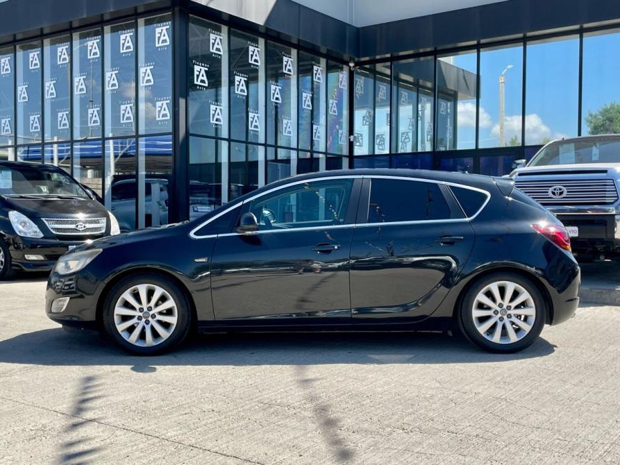 Opel Astra J Краснодар  - изображение 2