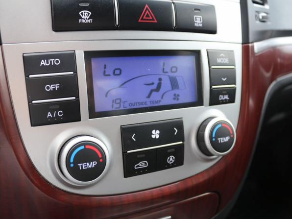 Hyundai Santa Fe II с пробегом 2008 года, цена 1 150 000 рублей, 177000 км, внедорожник, Автокод Объявления