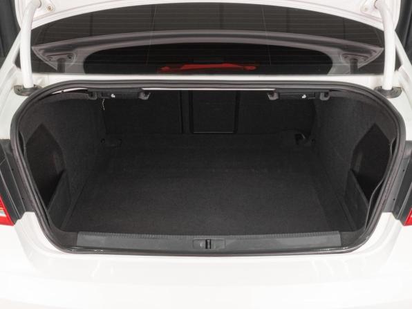 Volkswagen Passat B7 с пробегом 2011 года, цена 949 000 рублей, 202099 км, седан, Автокод Объявления