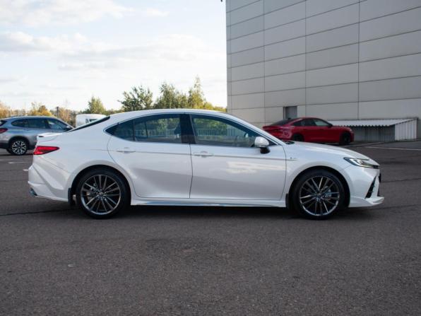Toyota Camry IX (XV80) China Market с пробегом 2024 года, цена 5 198 000 рублей, 2000 км, седан, Автокод Объявления