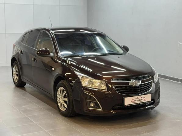 Chevrolet Cruze I Рестайлинг с пробегом 2013 года, цена 697 000 рублей, 190000 км, хэтчбек, Автокод Объявления