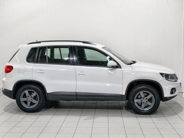 Volkswagen Tiguan I Рестайлинг с пробегом 2013 года, цена 1 027 700 рублей, 326791 км, внедорожник, Автокод Объявления