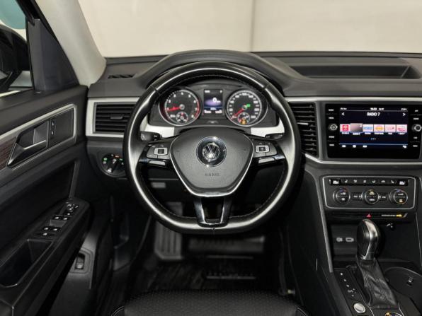 Volkswagen Teramont I с пробегом 2018 года, цена 3 629 000 рублей, 125056 км, внедорожник, Автокод Объявления