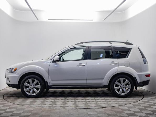 Mitsubishi Outlander II Рестайлинг с пробегом 2011 года, цена 1 024 000 рублей, 273100 км, внедорожник, Автокод Объявления