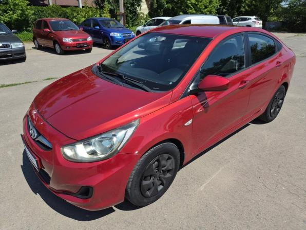 Hyundai Solaris I с пробегом 2012 года, цена 630 000 рублей, 151403 км, седан, Автокод Объявления