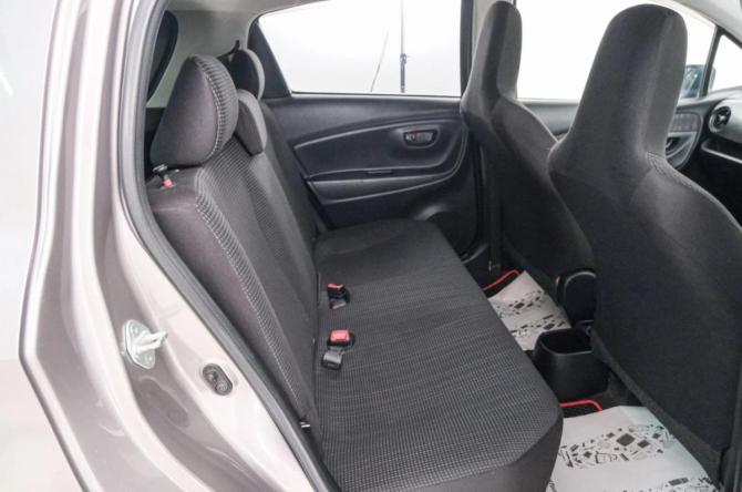 Toyota Vitz III (XP130) Рестайлинг с пробегом 2018 года, цена 899 000 рублей, 78000 км, хэтчбек, Автокод Объявления