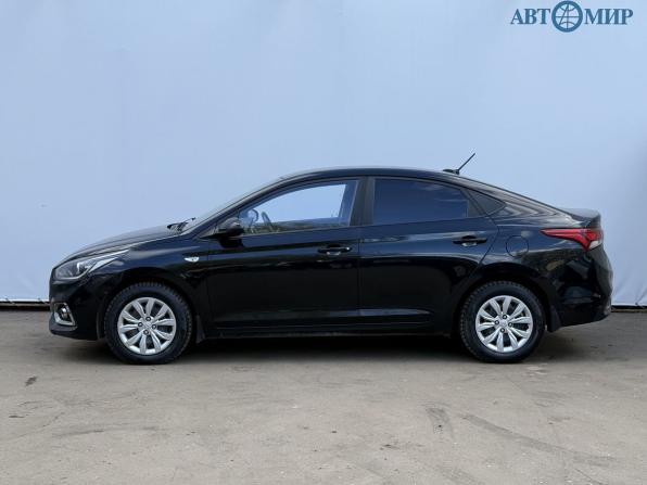 Hyundai Solaris II с пробегом 2017 года, цена 1 075 000 рублей, 160642 км, седан, Автокод Объявления
