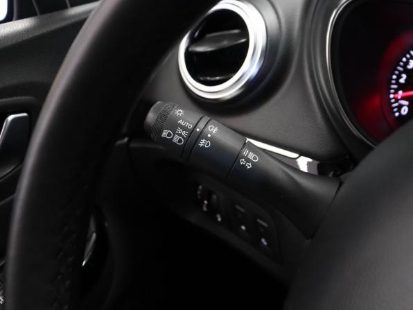 Renault Kaptur I Рестайлинг с пробегом 2021 года, цена 1 699 000 рублей, 45972 км, внедорожник, Автокод Объявления