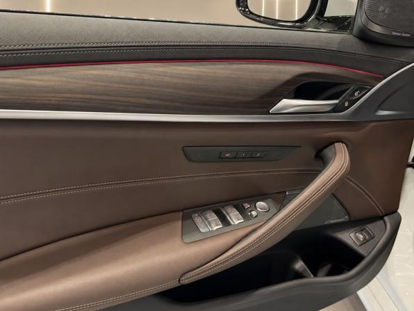 BMW 5 серии VII (G30/G31/G38) Рестайлинг с пробегом 2020 года, цена 4 299 000 рублей, 128000 км, седан, Автокод Объявления