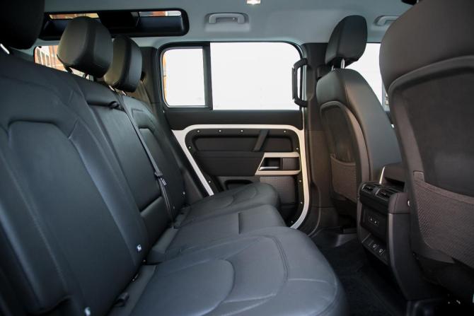 Land Rover Defender II с пробегом 2022 года, цена 7 990 000 рублей, 69397 км, внедорожник, Автокод Объявления