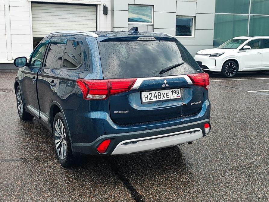 Mitsubishi Outlander III Рестайлинг 3 Санкт-Петербург  - изображение 3