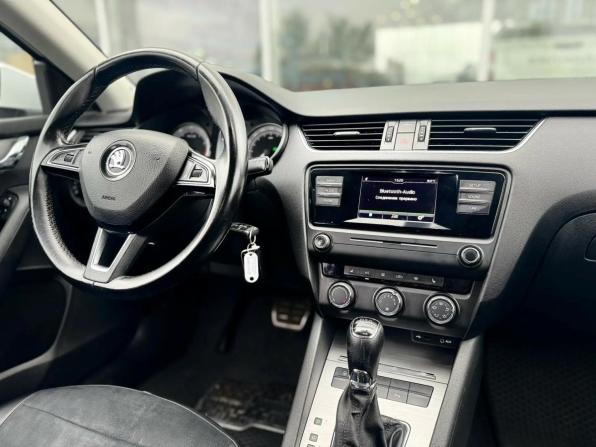 Skoda Octavia III (A7) с пробегом 2016 года, цена 1 390 000 рублей, 164000 км, лифтбек, Автокод Объявления