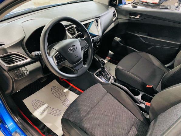 Hyundai Solaris II с пробегом 2018 года, цена 1 290 000 рублей, 176037 км, седан, Автокод Объявления