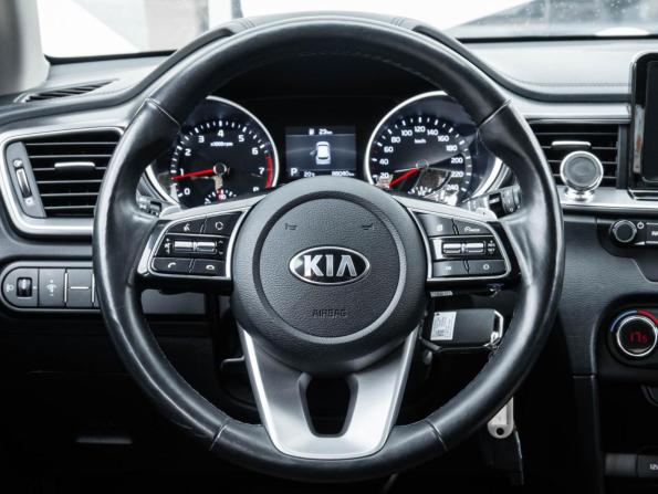Kia Ceed III с пробегом 2018 года, цена 1 765 000 рублей, 88040 км, хэтчбек, Автокод Объявления
