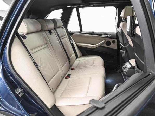 BMW X5 II (E70) Рестайлинг с пробегом 2011 года, цена 2 629 000 рублей, 197597 км, внедорожник, Автокод Объявления