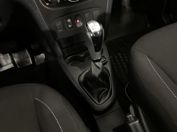 Renault Sandero II Рестайлинг с пробегом 2020 года, цена 1 390 000 рублей, 59019 км, хэтчбек, Автокод Объявления