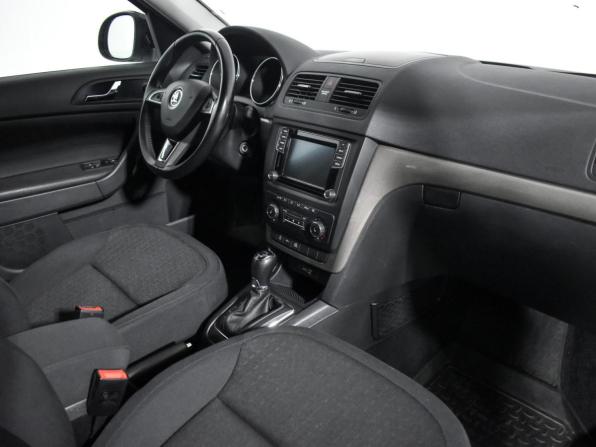 Skoda Yeti I Рестайлинг с пробегом 2016 года, цена 1 199 000 рублей, 173000 км, внедорожник, Автокод Объявления