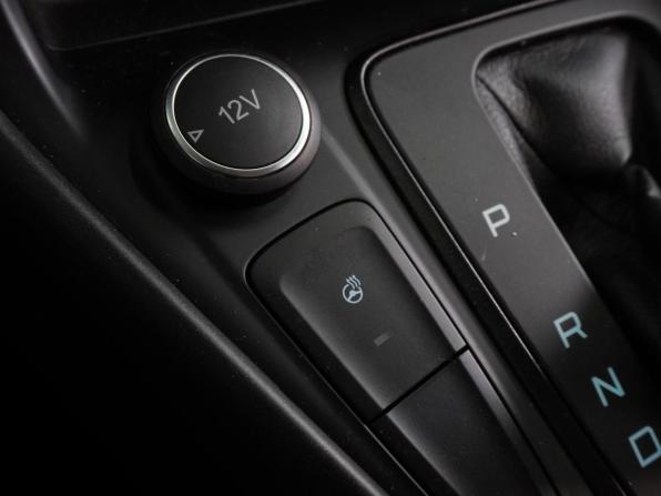 Ford Focus III Рестайлинг с пробегом 2018 года, цена 1 249 000 рублей, 76888 км, хэтчбек, Автокод Объявления