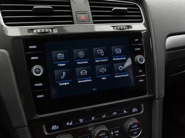 Volkswagen Golf VII Рестайлинг с пробегом 2018 года, цена 1 980 000 рублей, 109293 км, хэтчбек, Автокод Объявления