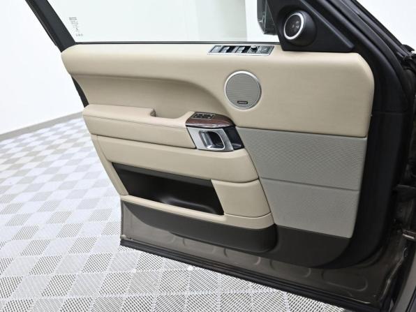 Land Rover Range Rover IV с пробегом 2015 года, цена 2 549 000 рублей, 114941 км, внедорожник, Автокод Объявления