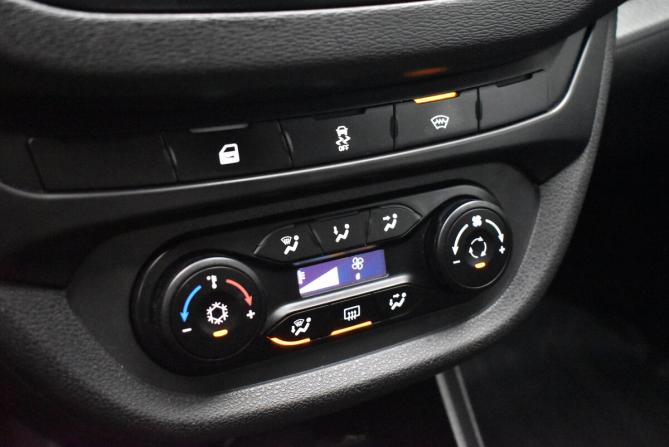 Lada (ВАЗ) Vesta I с пробегом 2018 года, цена 940 000 рублей, 87916 км, седан, Автокод Объявления