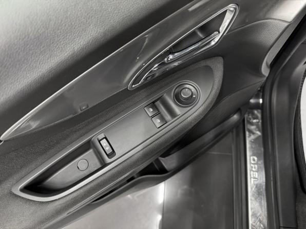 Opel Mokka I с пробегом 2014 года, цена 1 195 000 рублей, 72955 км, внедорожник, Автокод Объявления