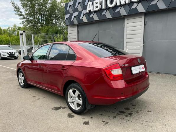 Skoda Rapid I с пробегом 2016 года, цена 1 045 000 рублей, 101140 км, лифтбек, Автокод Объявления