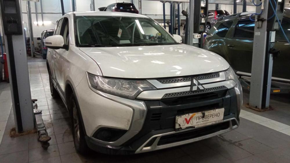 Mitsubishi Outlander III Рестайлинг 3 Санкт-Петербург  - изображение 2