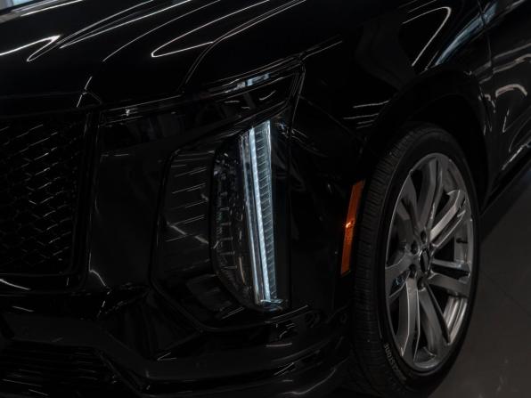 Cadillac Escalade V Рестайлинг с пробегом 2025 года, цена 20 700 000 рублей, 400 км, внедорожник, Автокод Объявления