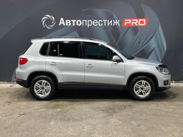 Volkswagen Tiguan I Рестайлинг с пробегом 2014 года, цена 1 219 000 рублей, 131195 км, внедорожник, Автокод Объявления