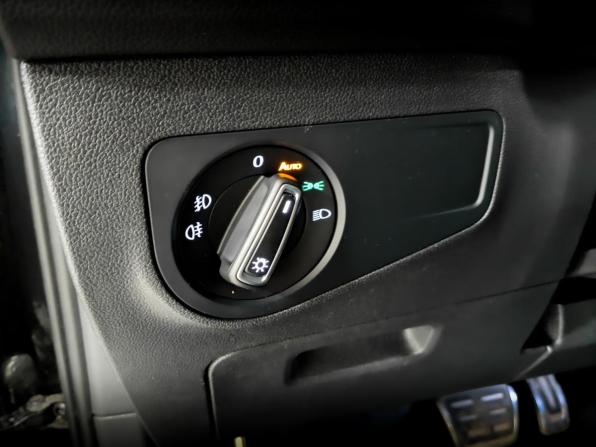 Volkswagen Tiguan II с пробегом 2019 года, цена 2 790 000 рублей, 159635 км, внедорожник, Автокод Объявления