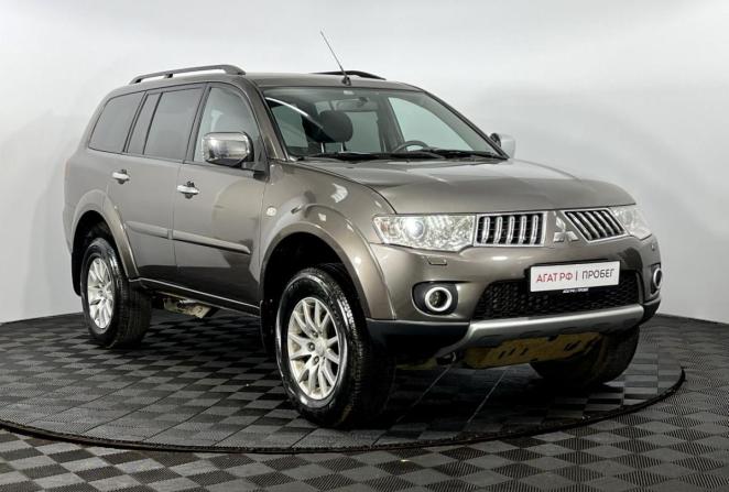 Mitsubishi Pajero Sport II с пробегом 2013 года, цена 1 700 000 рублей, 118511 км, внедорожник, Автокод Объявления