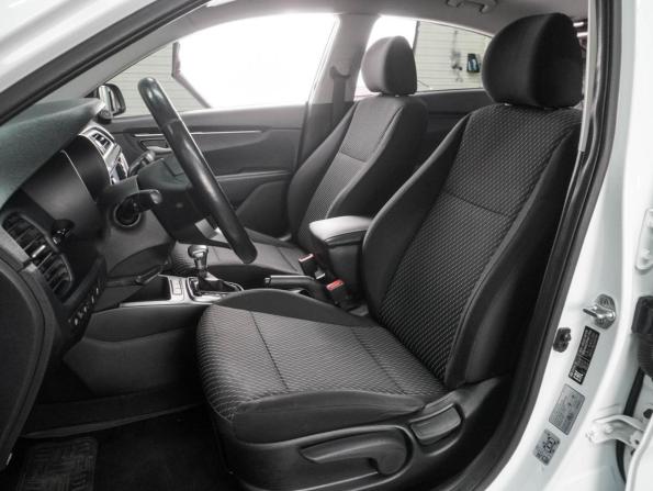 Kia Rio IV с пробегом 2018 года, цена 1 399 000 рублей, 92706 км, седан, Автокод Объявления