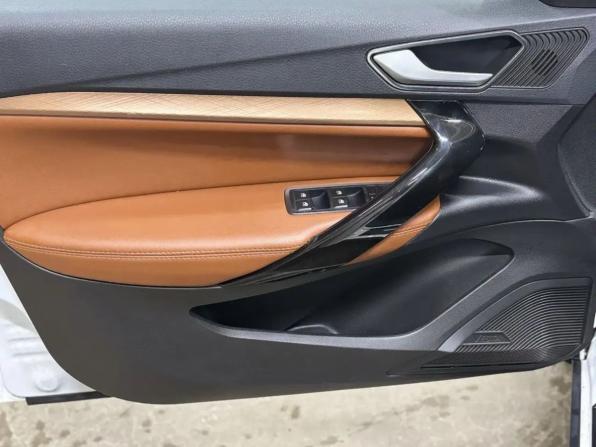 Lada (ВАЗ) Vesta I Рестайлинг (NG) с пробегом 2024 года, цена 1 409 000 рублей, 30370 км, универсал, Автокод Объявления
