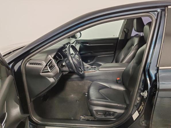 Toyota Camry VIII (XV70) с пробегом 2019 года, цена 2 199 000 рублей, 235676 км, седан, Автокод Объявления
