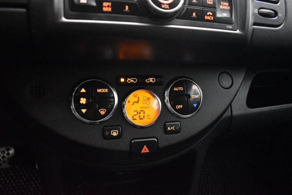 Nissan Note I Москва  - изображение 8