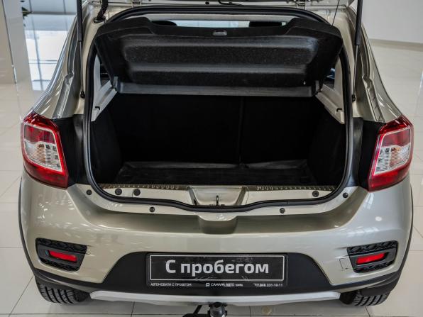 Renault Sandero II Рестайлинг с пробегом 2020 года, цена 1 277 000 рублей, 106978 км, хэтчбек, Автокод Объявления