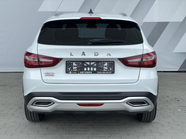 Lada (ВАЗ) Vesta I Рестайлинг (NG) с пробегом 2024 года, цена 1 558 000 рублей, 34567 км, универсал, Автокод Объявления