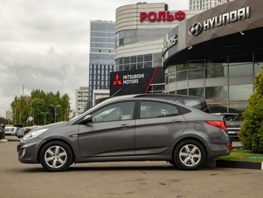 Hyundai Solaris I Москва  - изображение 6