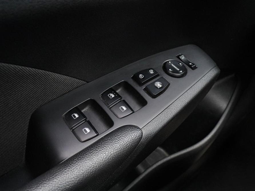 Hyundai Solaris II Москва  - изображение 17