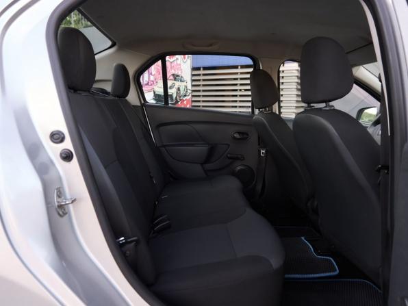 Renault Logan II с пробегом 2016 года, цена 675 200 рублей, 145899 км, седан, Автокод Объявления