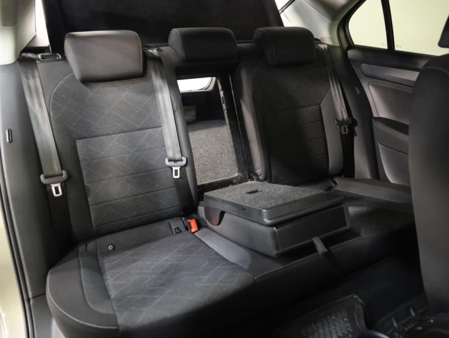 Volkswagen Polo VI Санкт-Петербург  - изображение 24